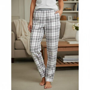 Women's Jockey Plaid Pajama Pants M White Black Pink